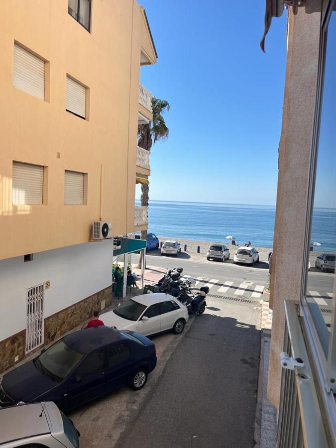 Apartamento A 10 Metros De La Playa Apartment La Herradura  Exterior photo